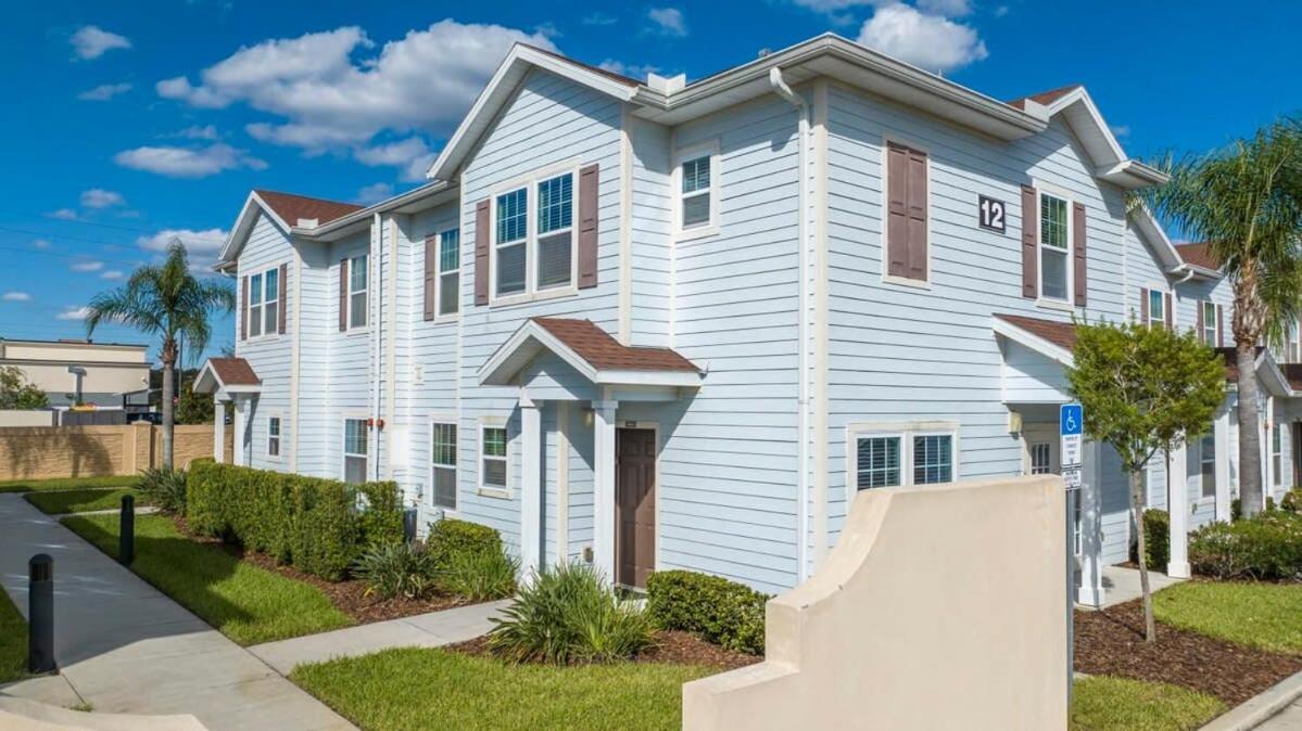 Marvelous 4 Bd Close To At West Lucaya 8959 Holiday home *