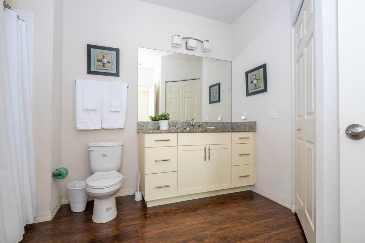 Marvelous 4 Bd Close To At West Lucaya 8959 Holiday home
