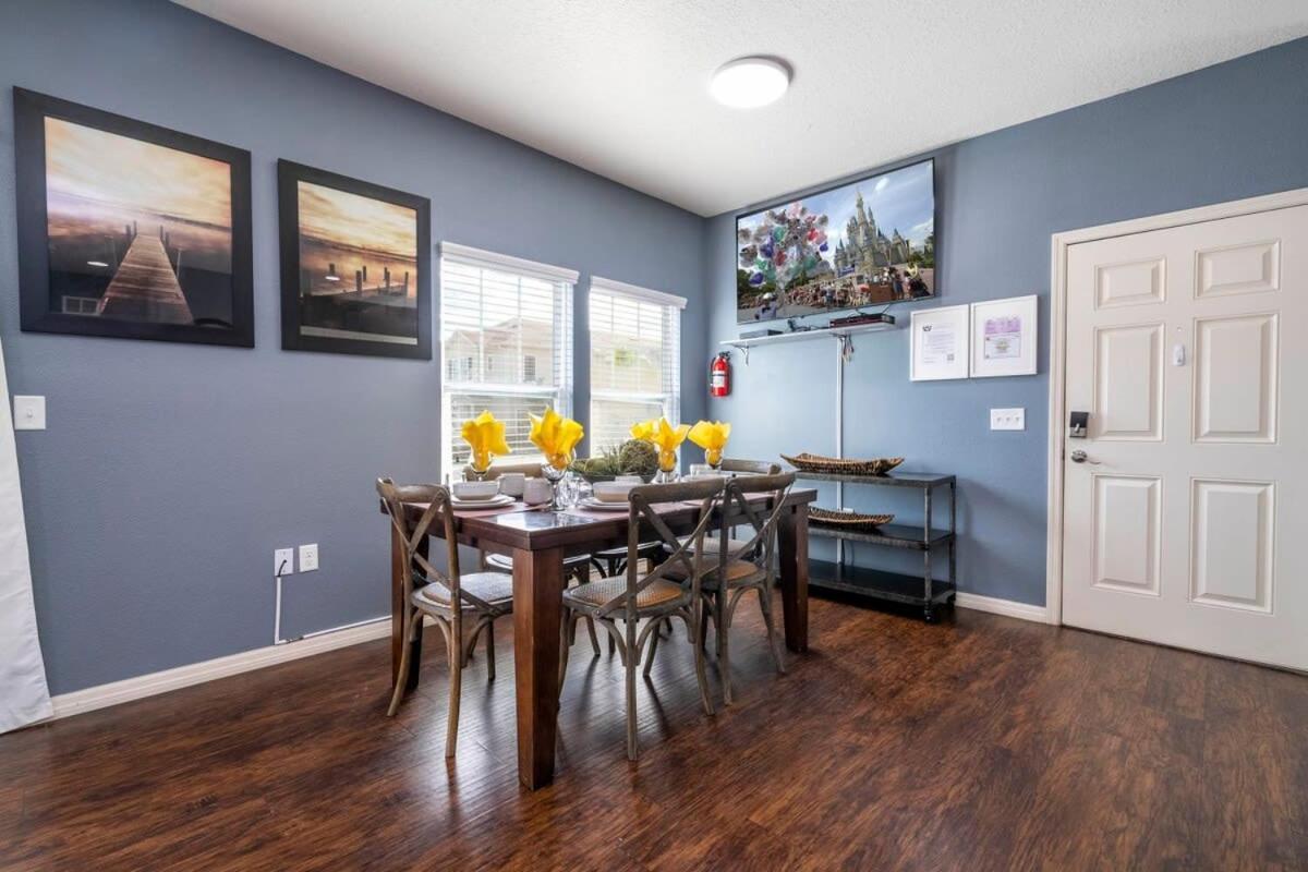 Holiday home Marvelous 4 Bd Close To At West Lucaya 8959