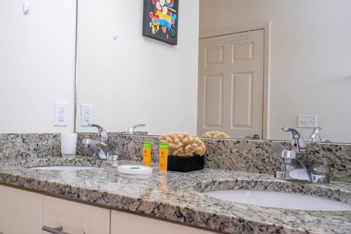 Holiday home Marvelous 4 Bd Close To At West Lucaya 8959 *